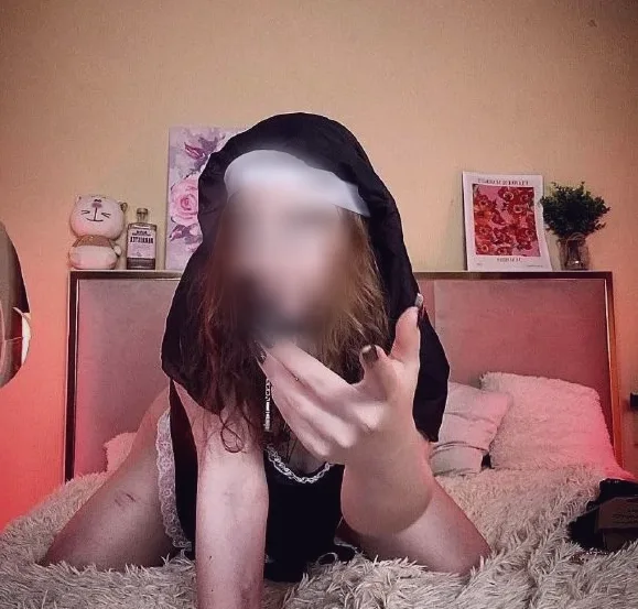 Katharina, 23