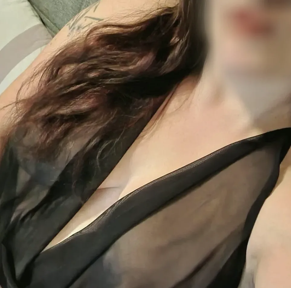 Silvia, 31